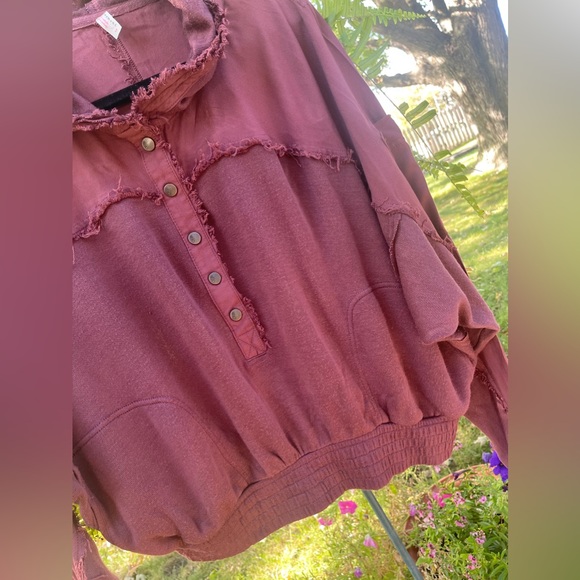 Free People Movement Windy Meadow Maroon/Burgundy Cropped Hoodie Sz Small - Picture 9 of 15